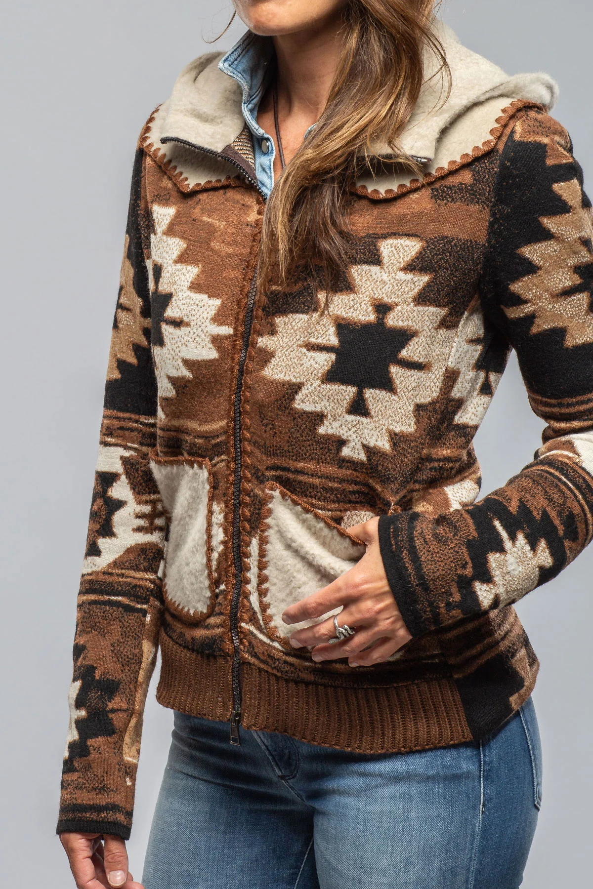 Atzi Short Hooded Jacket - Image 5
