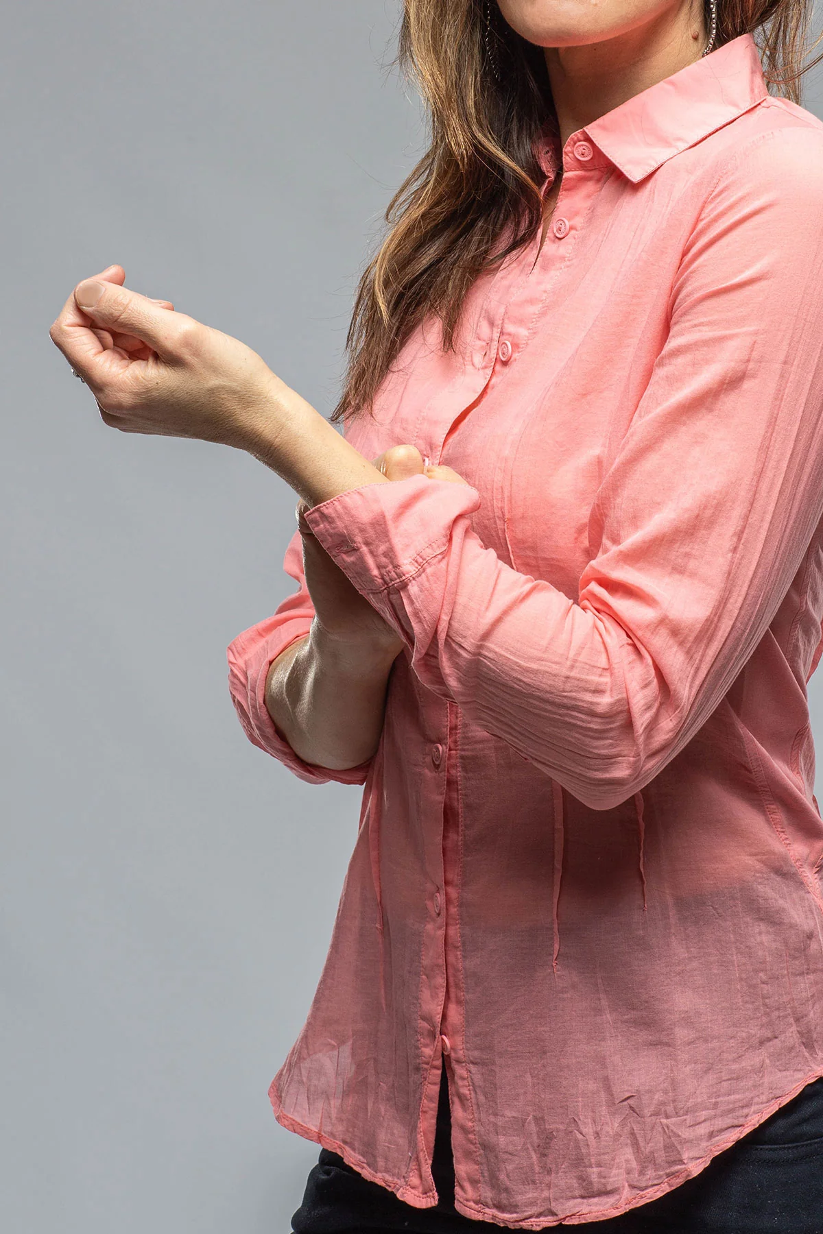 Dessina Darted Shirt In Coral - Image 3