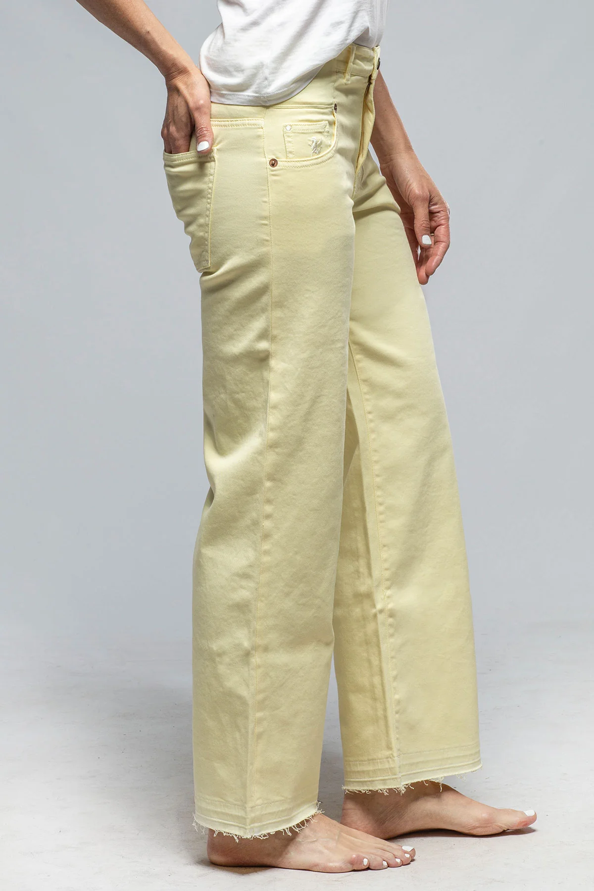 Elisa Open Hem Jean in Pale Yellow - Image 3