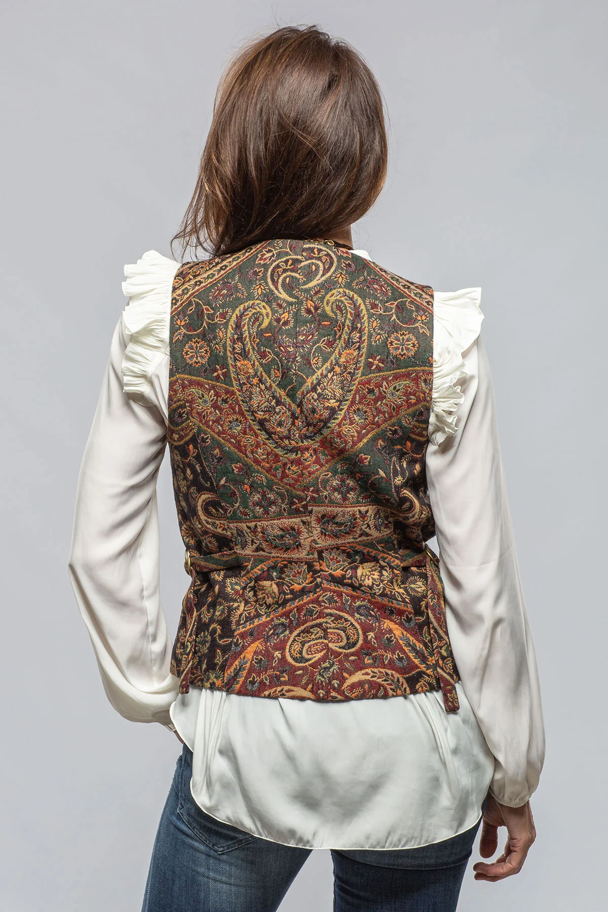 English Strap Vest In Black Paisley Jacquard - Image 3