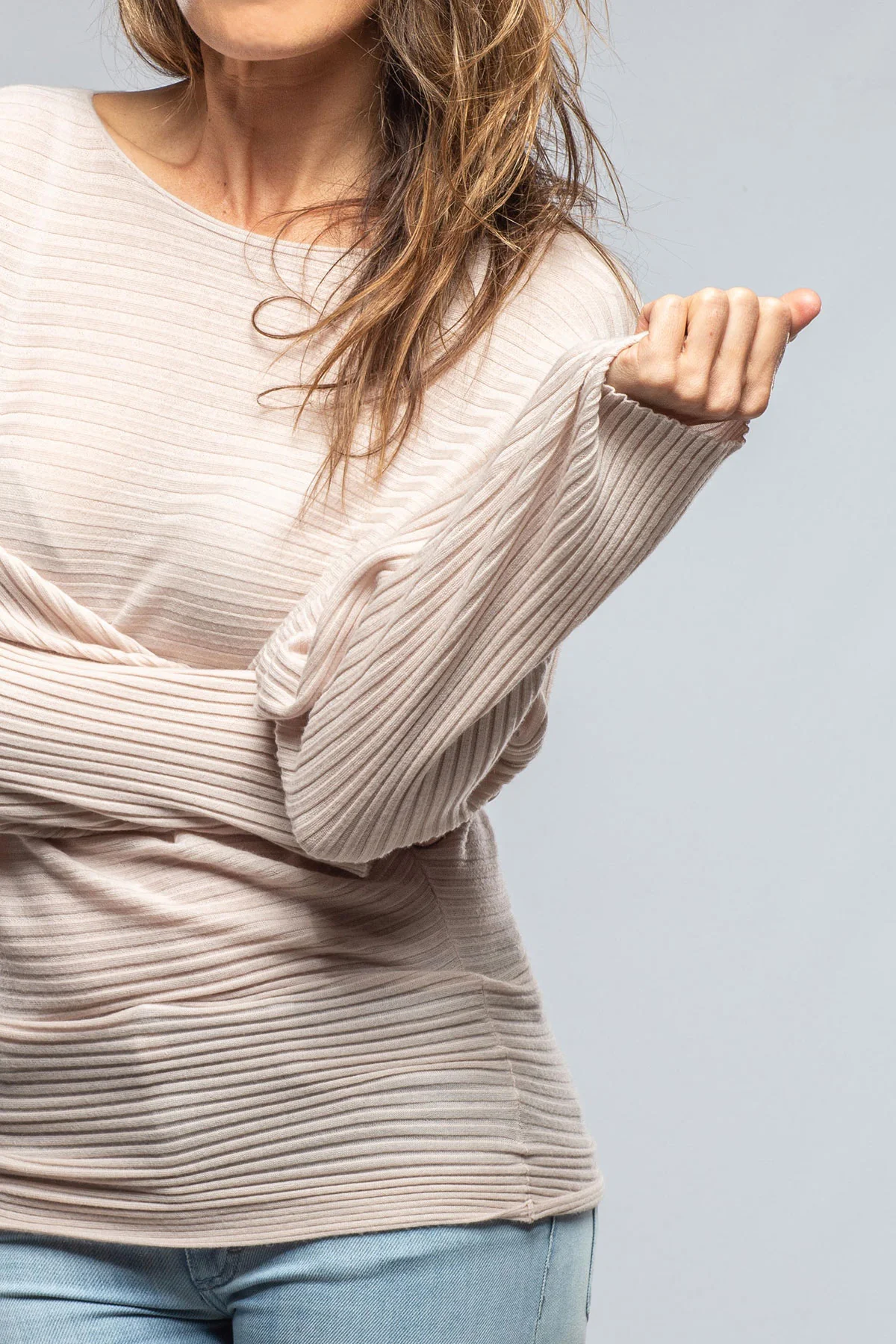 Estelle Cashmere Sweater In Pale Blush - Image 4