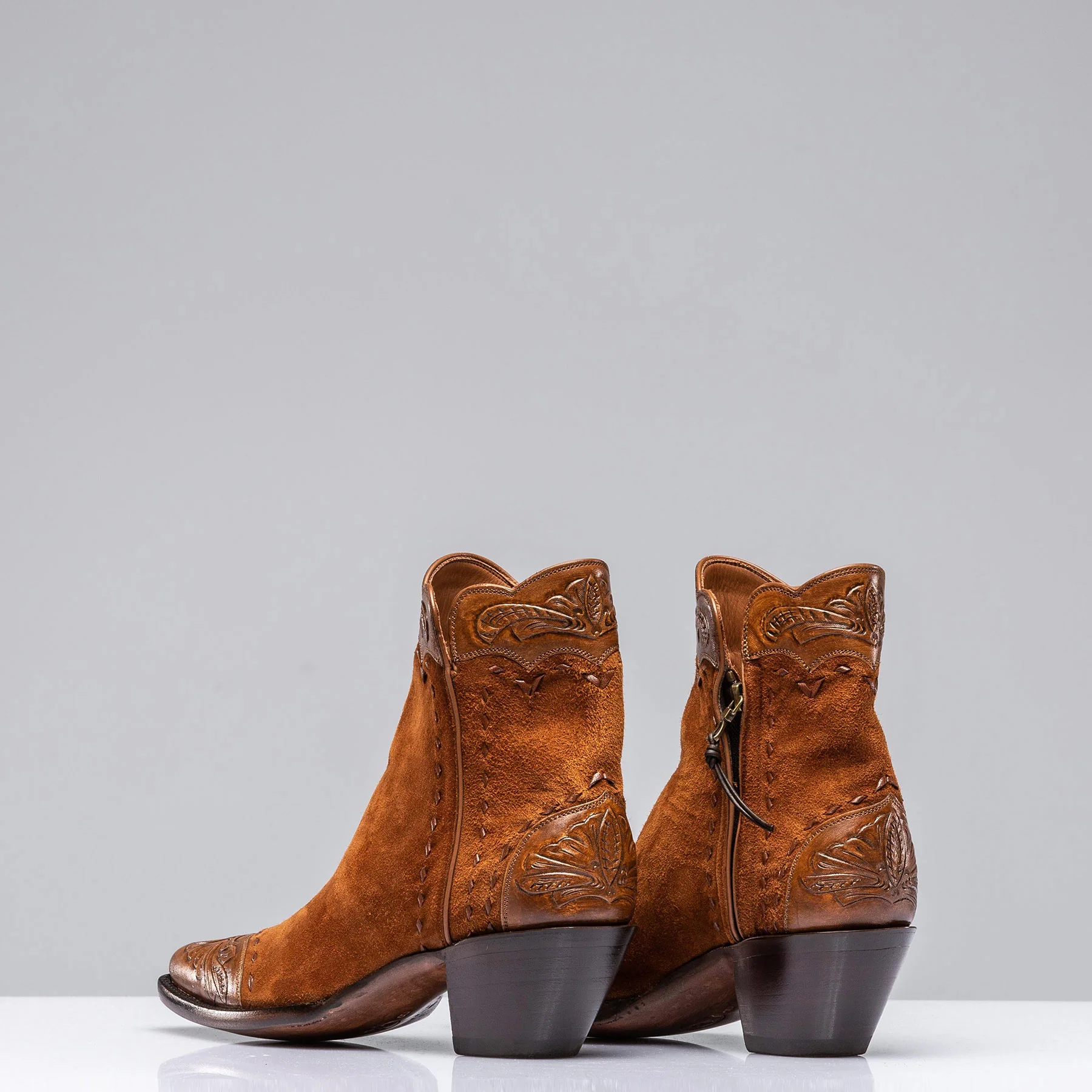 Hand Tooled Calfskin on Suede Zorro - Image 4