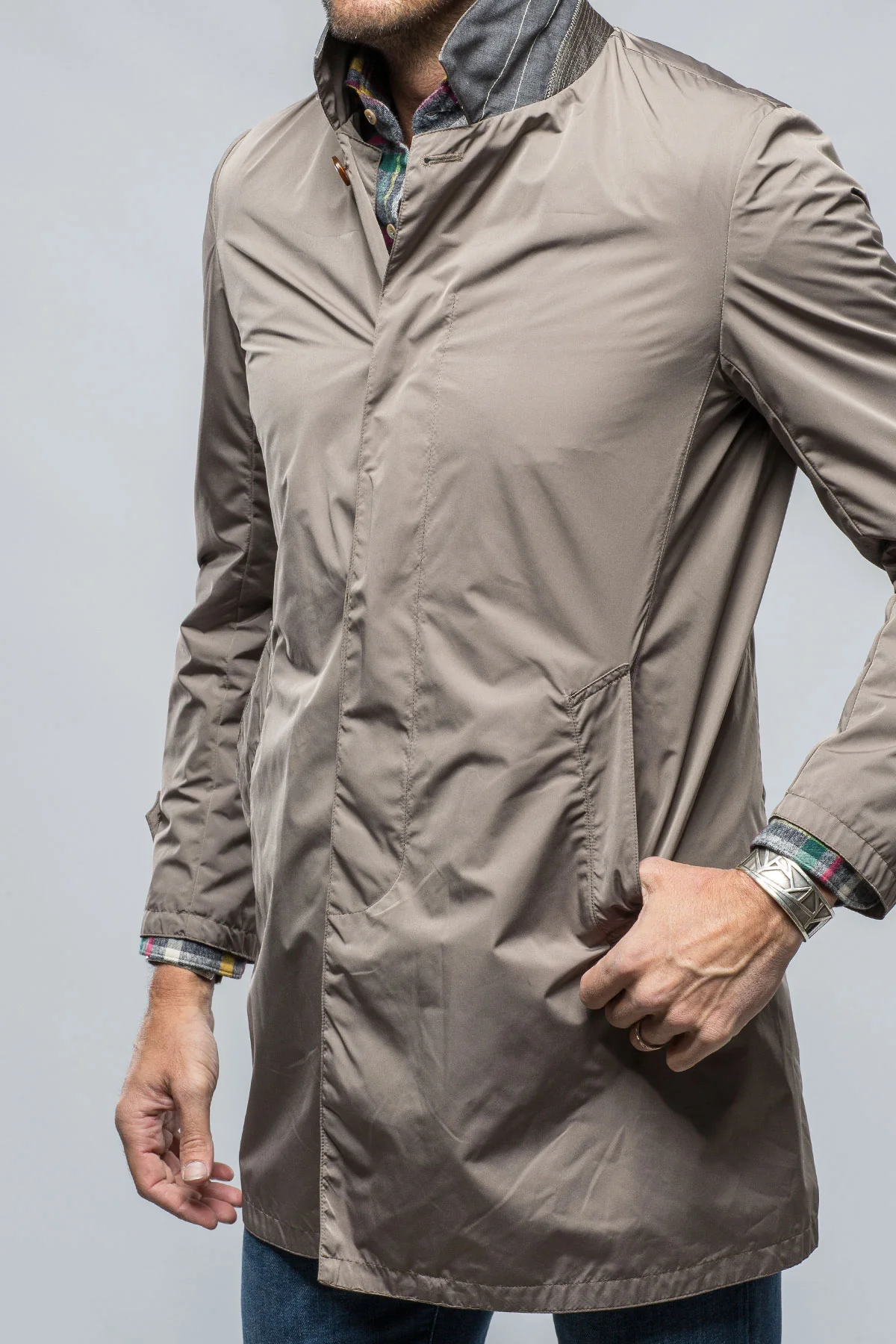 Johnson Lightweight Jacket - Image 4