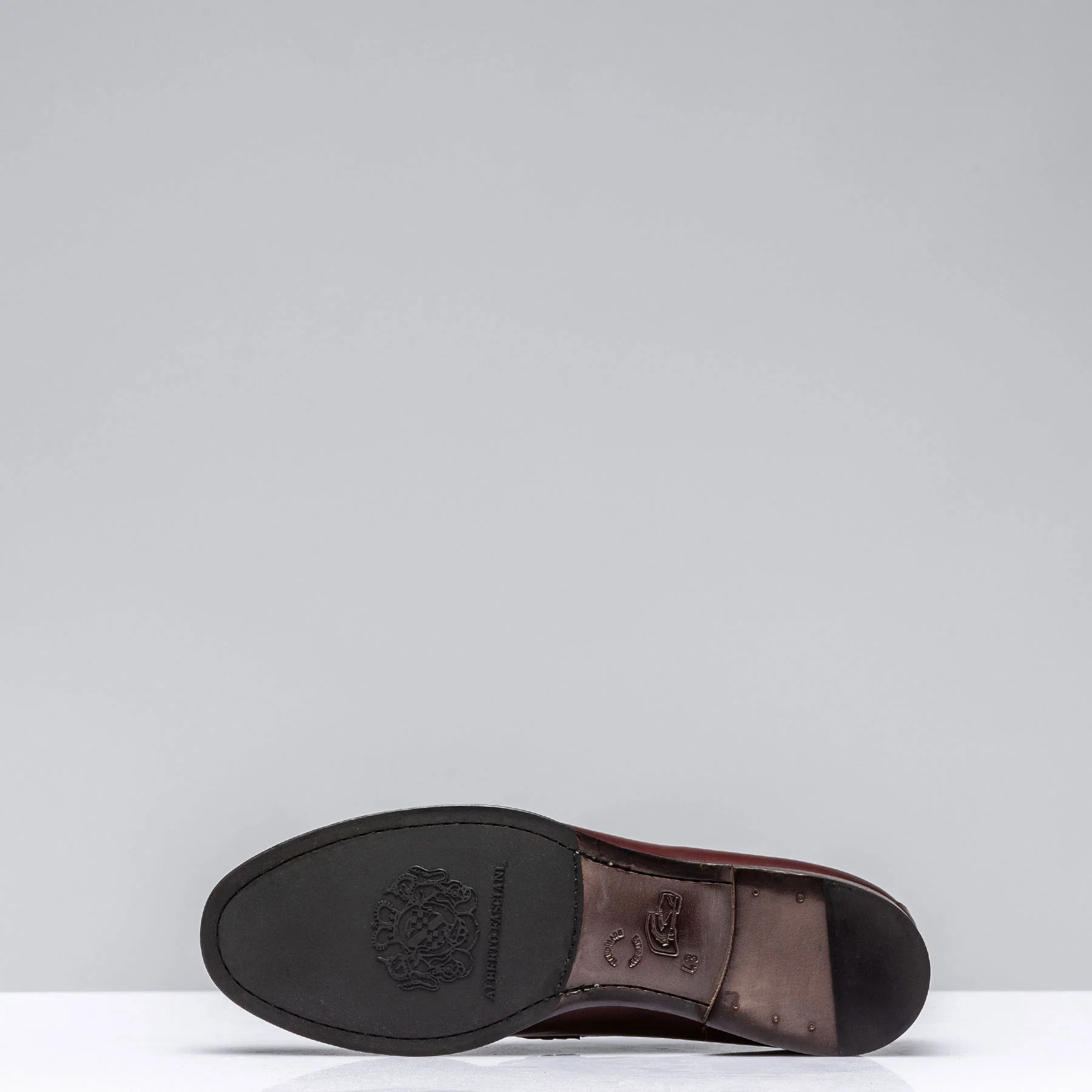 Lucro Loafer In Burgundy Antique - Image 4