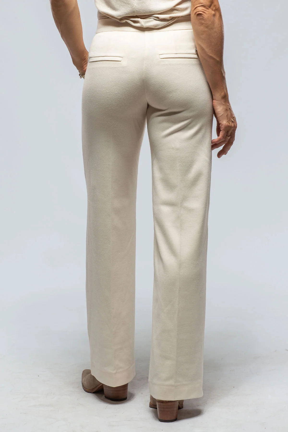 MAC Chiara Knit Trouser In Vintage White - Image 4