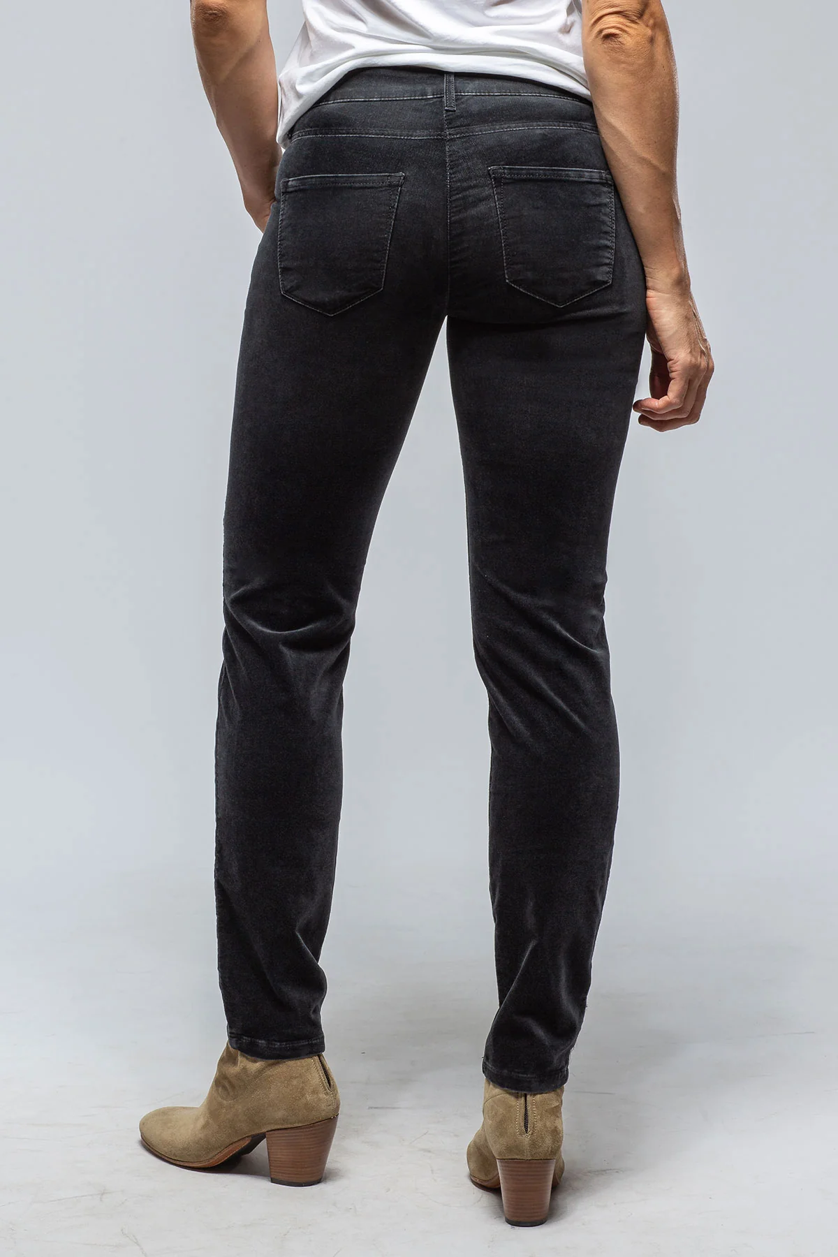 MAC Dream Slim Velvet In Night Grey - Image 3