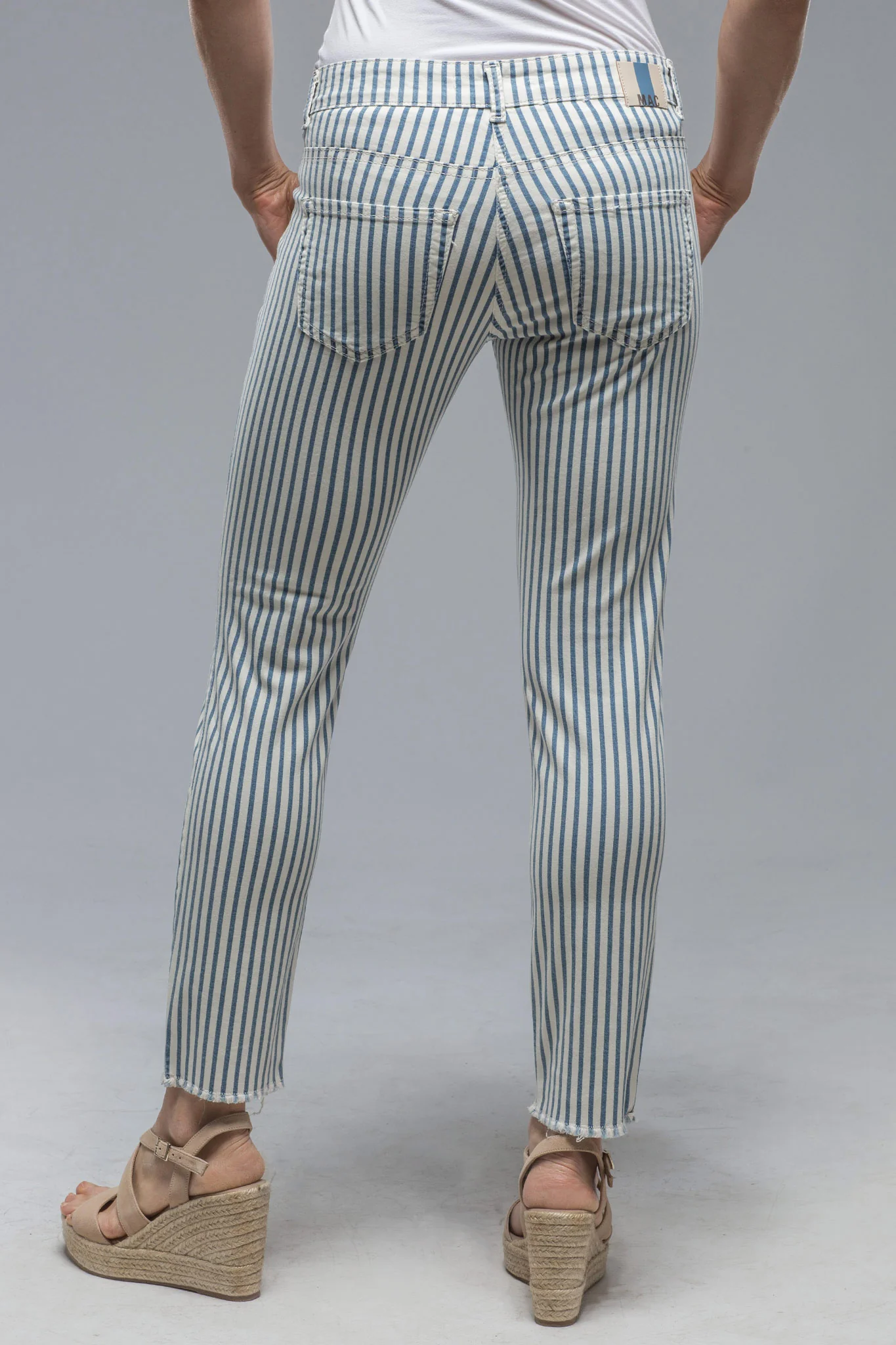 MAC Slim Blue Stripe - Image 3