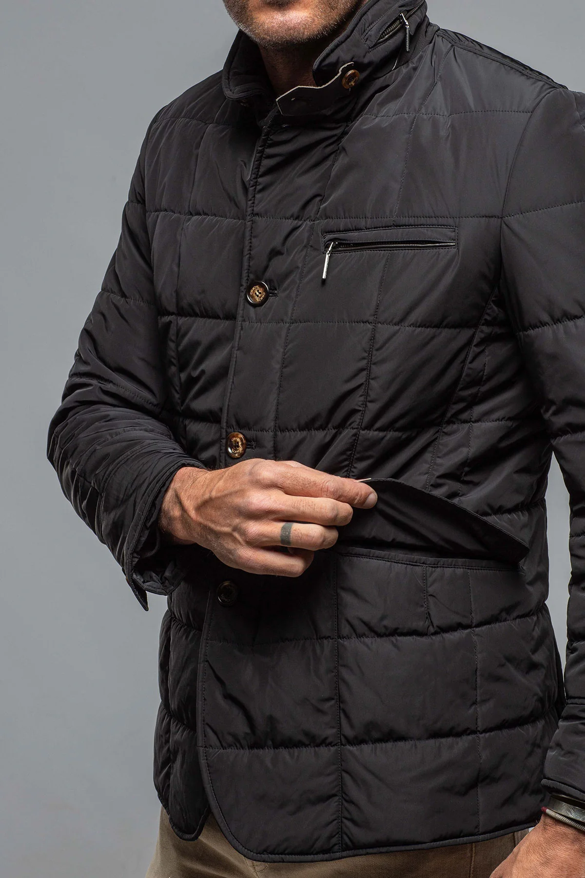 Easton Quilted Jacket In Black - Image 3