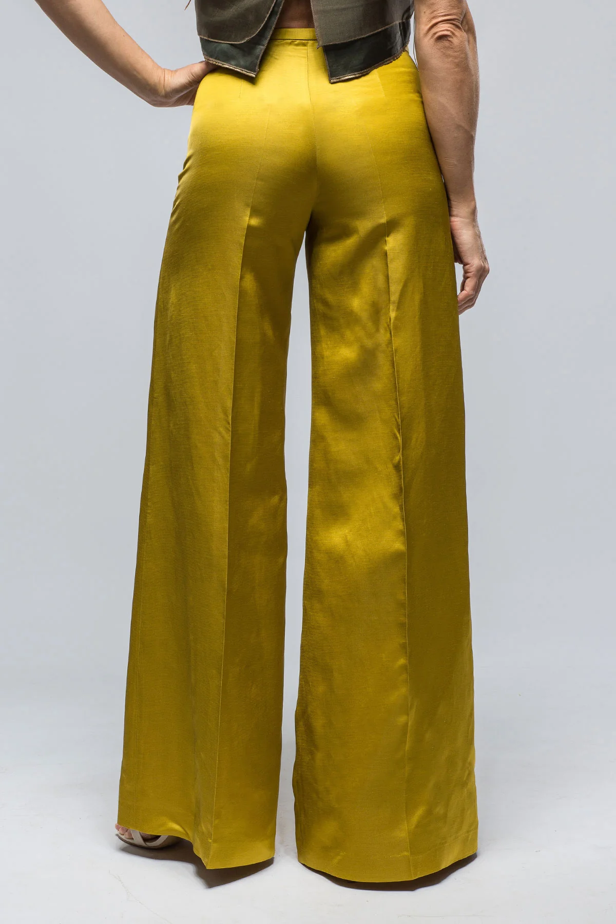 Maxi Pant in Gold - Image 3